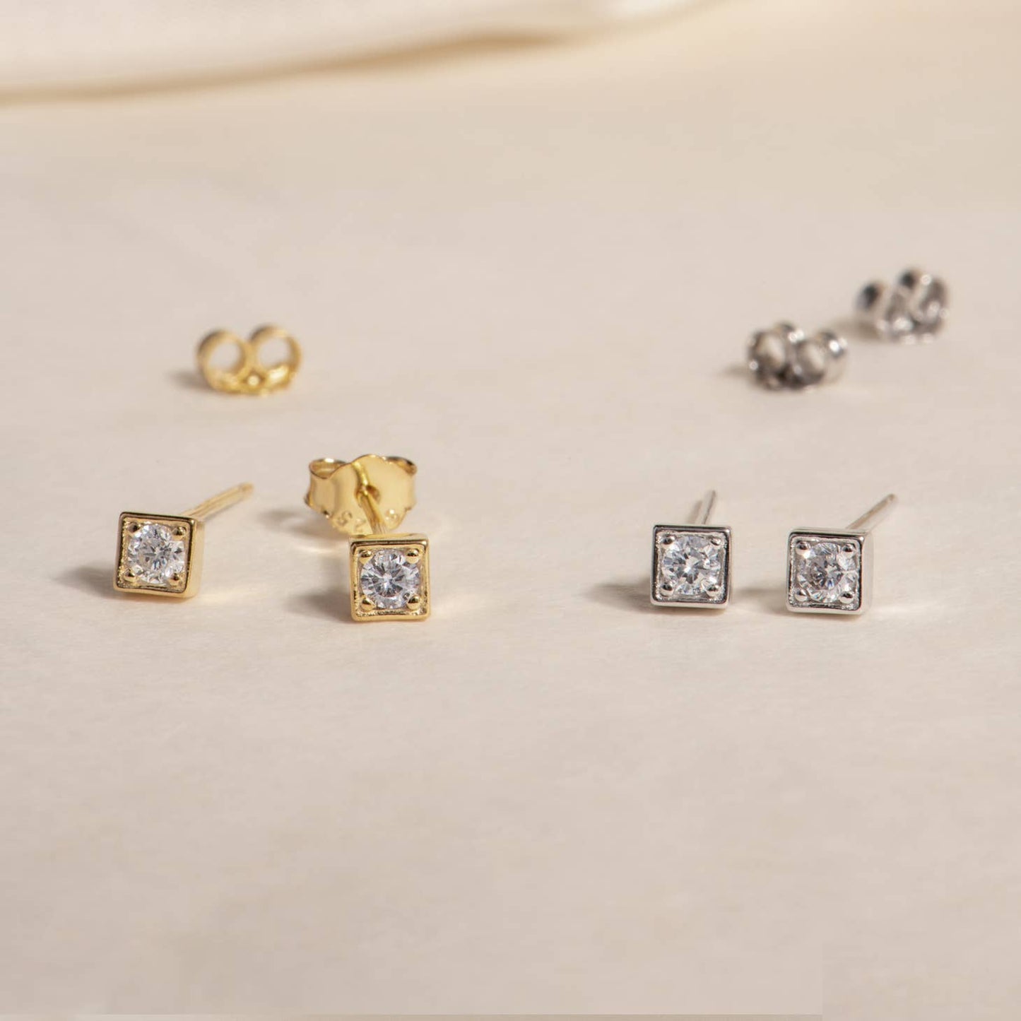 Maive Square with Stone Stud Earrings