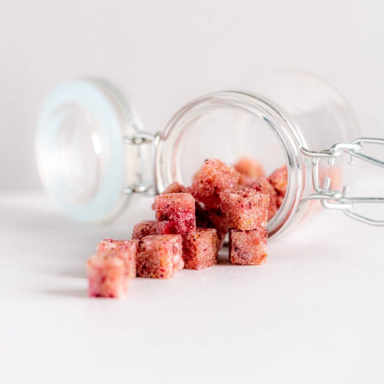 (GOLD Winner) Cocktail Cubes